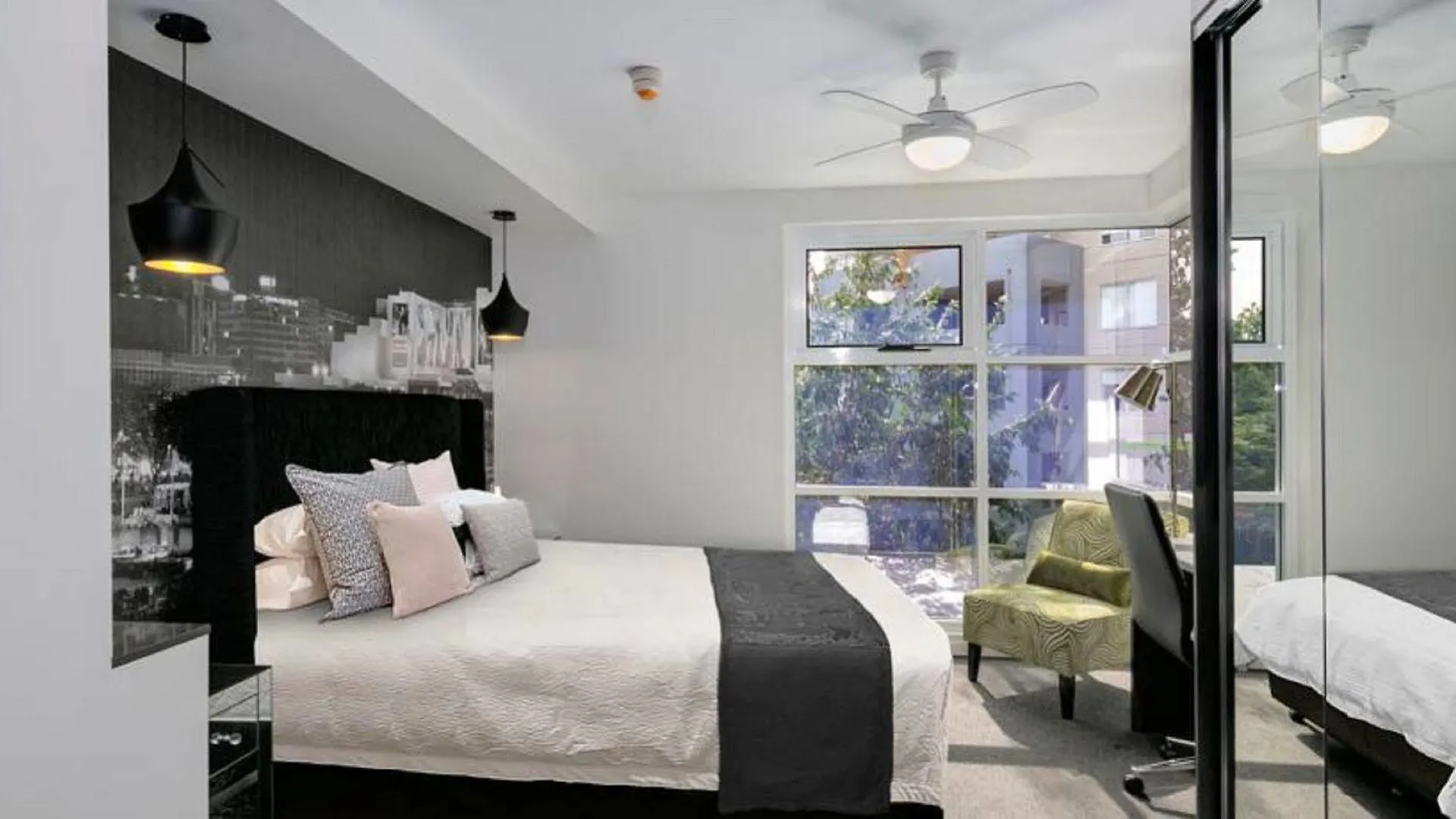 ****  Menso At Southbank Aparthotel Brisbane Australia
